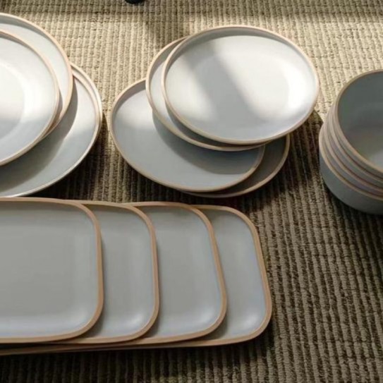 PLATO PLAYO GRIS VIENA 26 CM