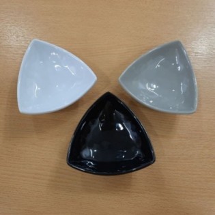 BOWL TRIANGULAR GRIS 10,2 x 10,2 x 3,6 CM 2