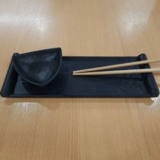 PLATO RECTANGULAR NEGRO MATE 30,3 x 10,7 x 2,1 CM 2