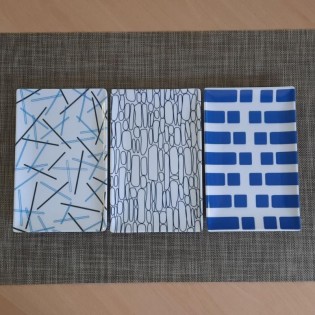 BANDEJA RECT. SUSHI 6 DIS. AZUL 37 x 17 CM