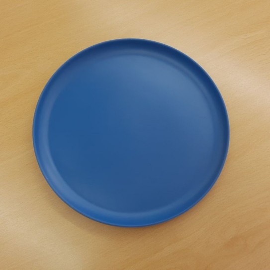 PLATO PLAYO 27 CM BORDE AZUL MATE