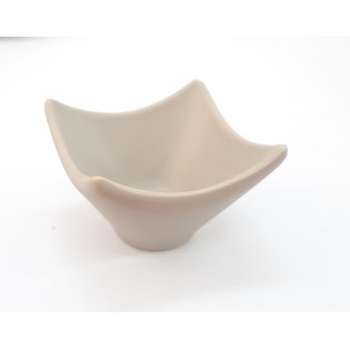 BOWL CUADRADO BEIGE MATE 6,5 X 6,5X 4 CM