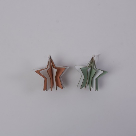 COLGANTE ESTRELLA MAD. 12 CARAS. BICOLOR. 2 COL.