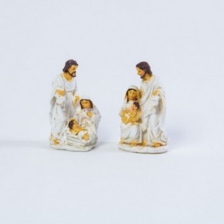 SAGRADA FAMILIA POLI. BLANCO. 2 DISEÑOS. 13 X 7 X 5 CM