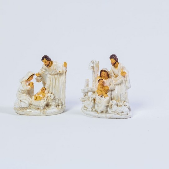 SAGRADA FAMILIA POLI. BLANCO. 2 DISEÑOS. 11,5 X 9 X 6,5 CM